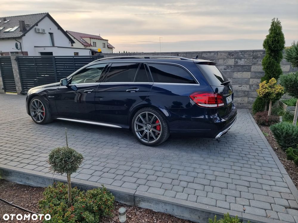 Mercedes-Benz E-Class 2014 photo 5