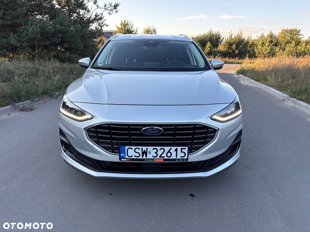 Ford Focus 1.5 EcoBlue Start-Stopp-System TITANIUM STYLE - 2