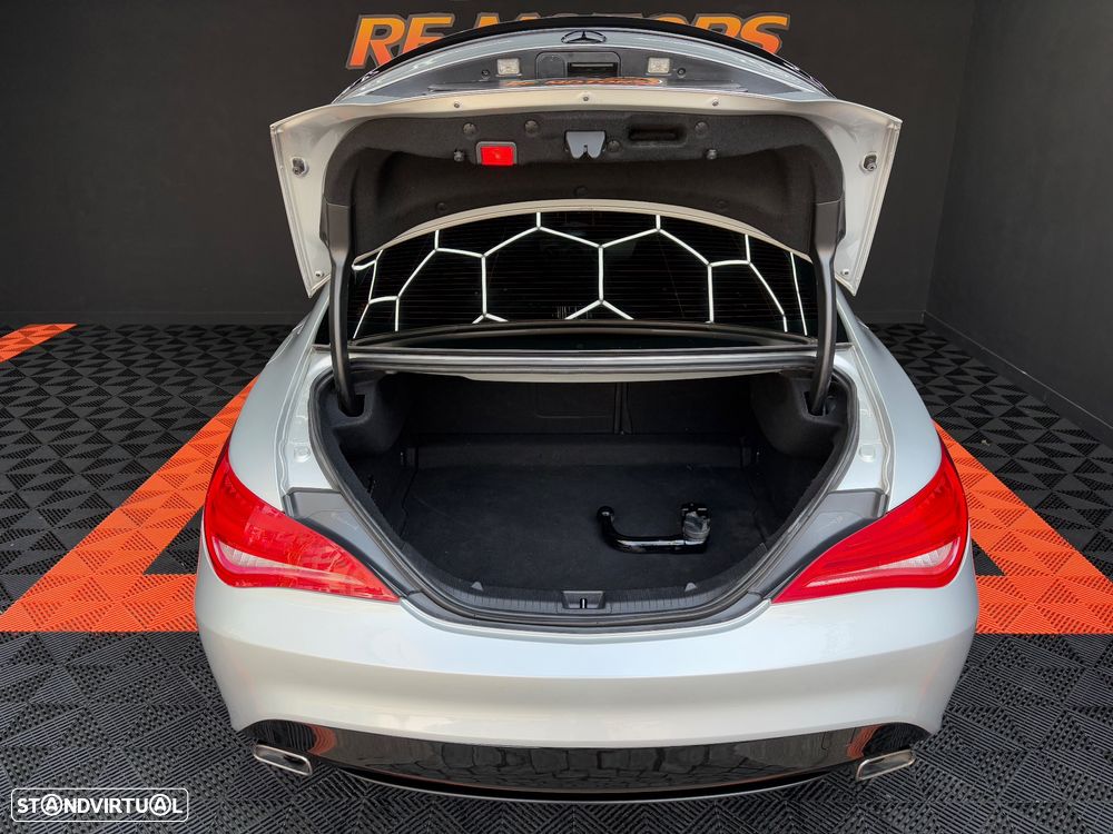 Mercedes-Benz CLA 200 d 7G-DCT AMG Line - 29