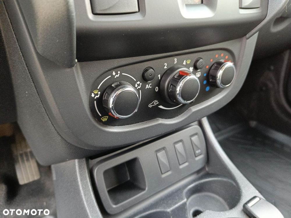 Dacia Duster 1.6 - 20