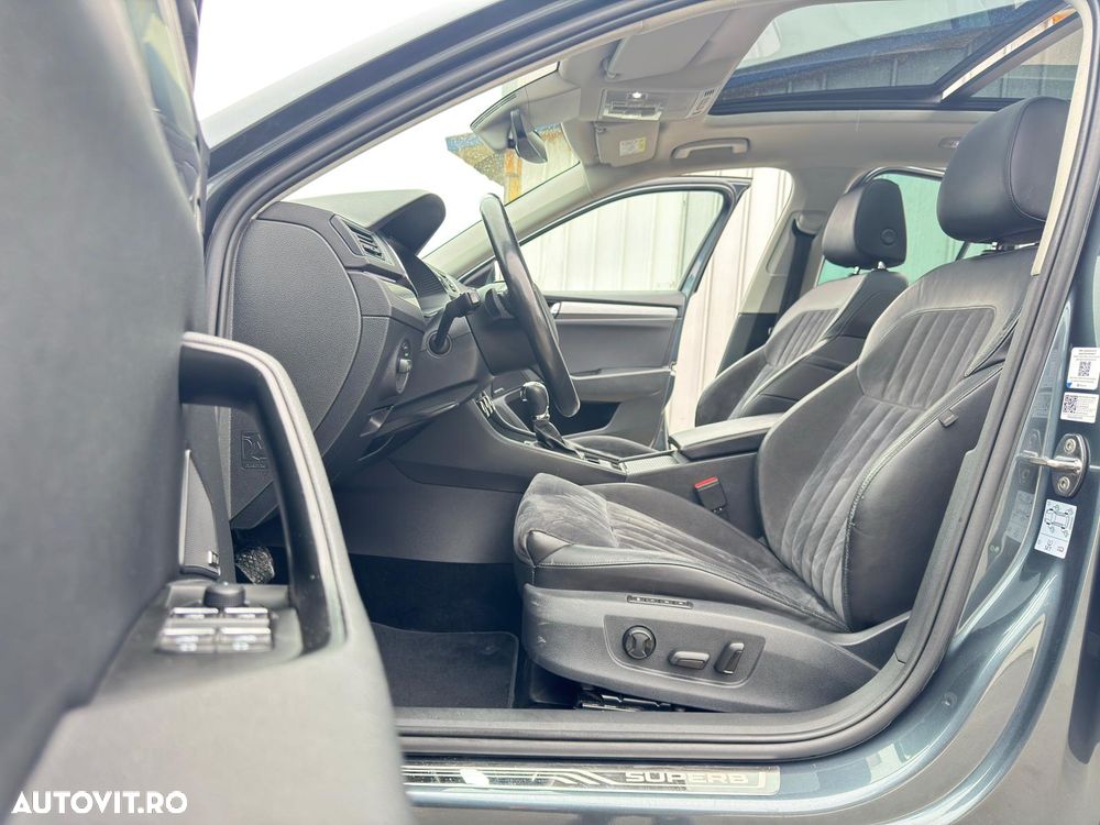 Skoda Superb 2.0 TDI DSG Premium Edition - 30