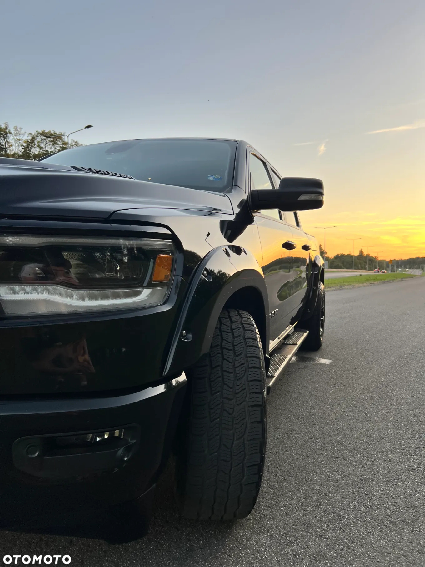 Dodge RAM 1500 5.7 4x4 - 28