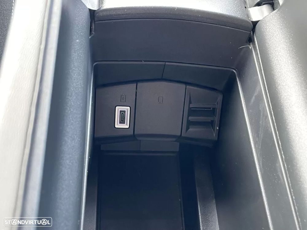 Peugeot 308 1.2 PureTech Allure Full LED EAT8 - 30
