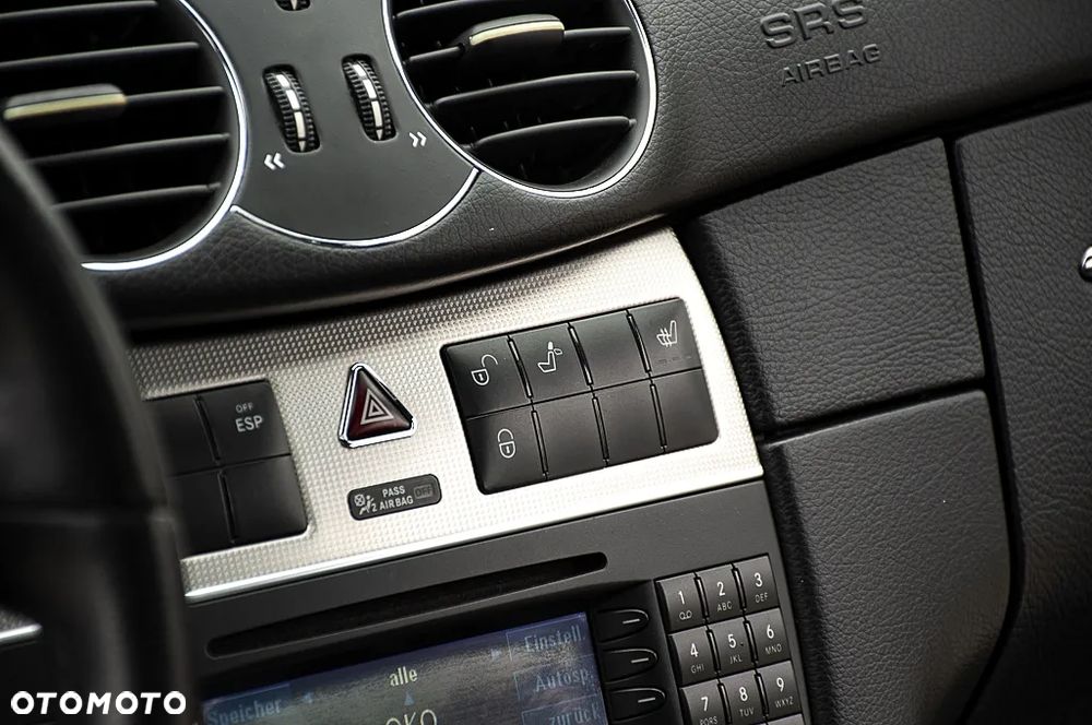 Mercedes-Benz CLK 320 CDI 7G-TRONIC Avantgarde - 28