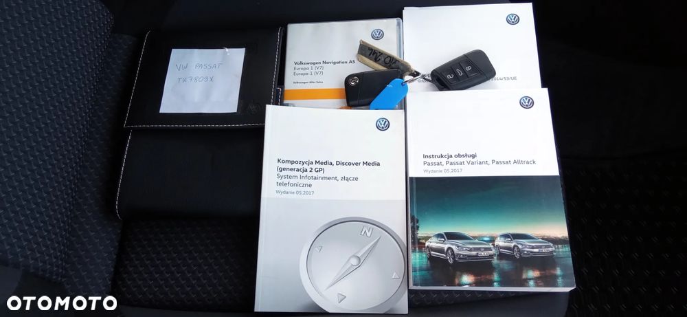 Volkswagen Passat - 27