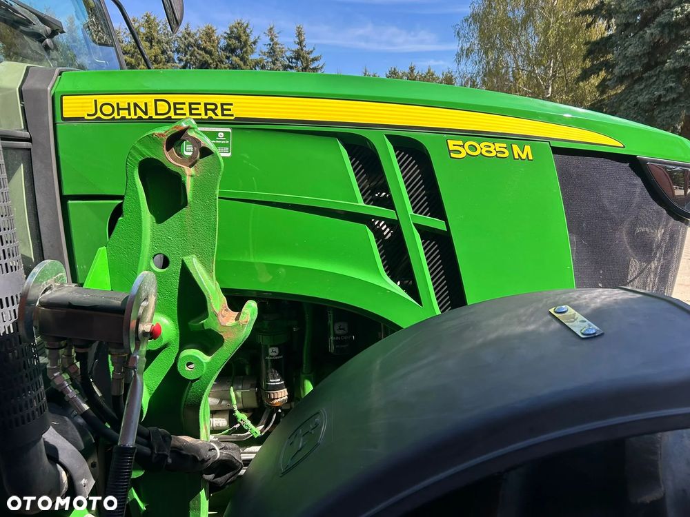 John Deere 5085M - 18