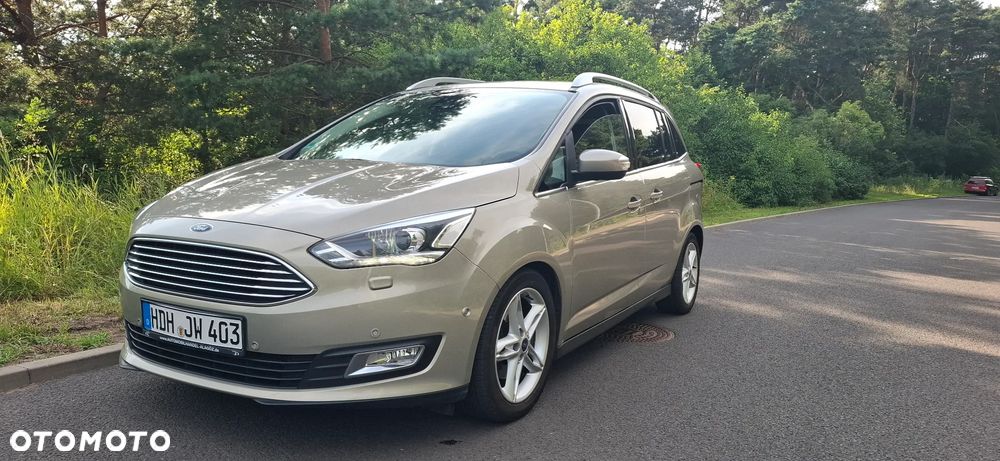 Ford Grand C-MAX - 1