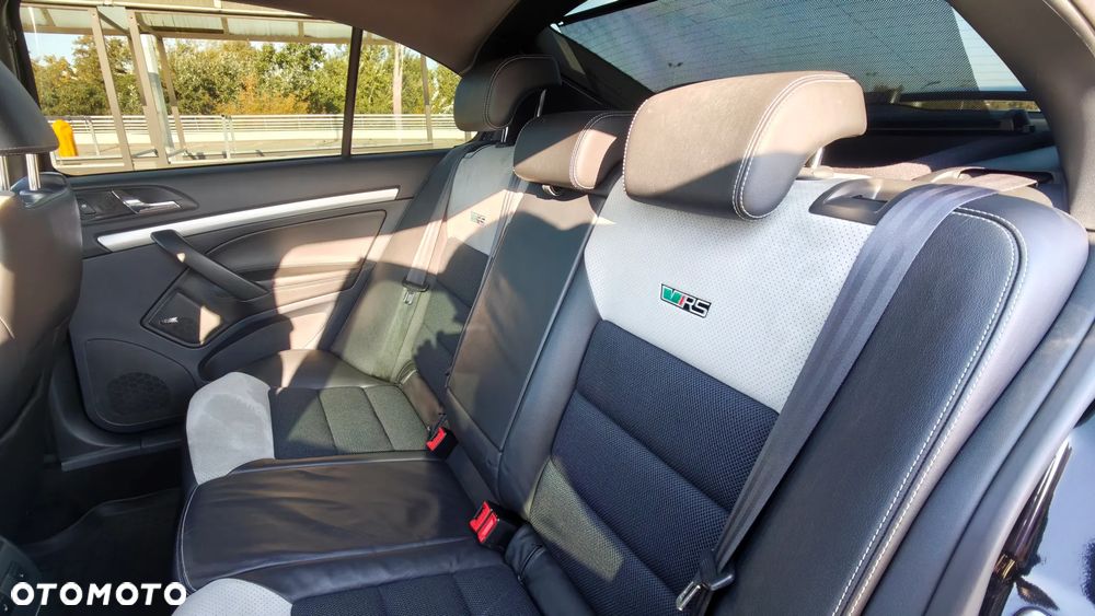 Skoda Octavia 2.0 TDI CR DPF RS - 22