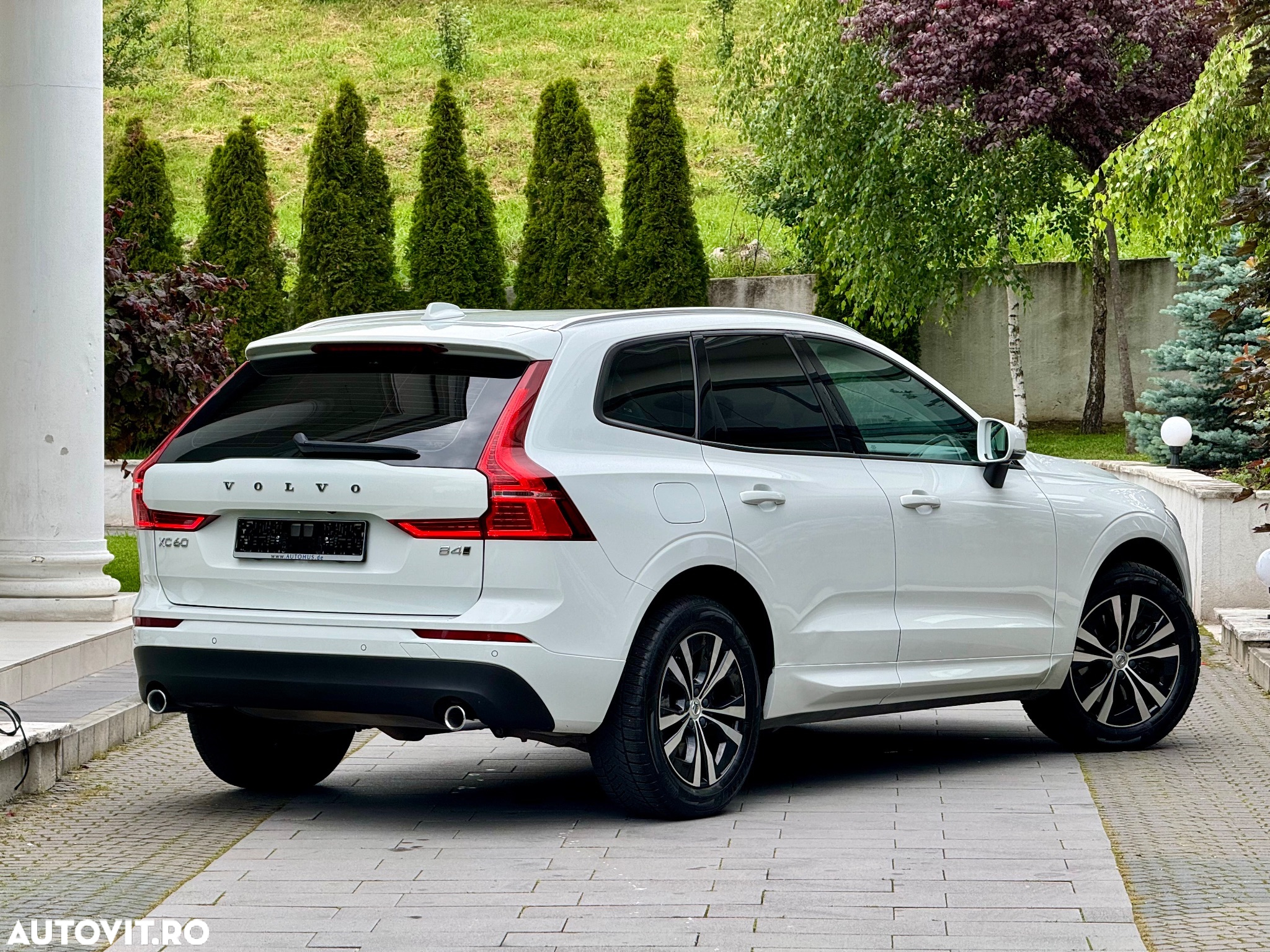 Volvo XC 60 B4 D AWD Geartronic Momentum - 6