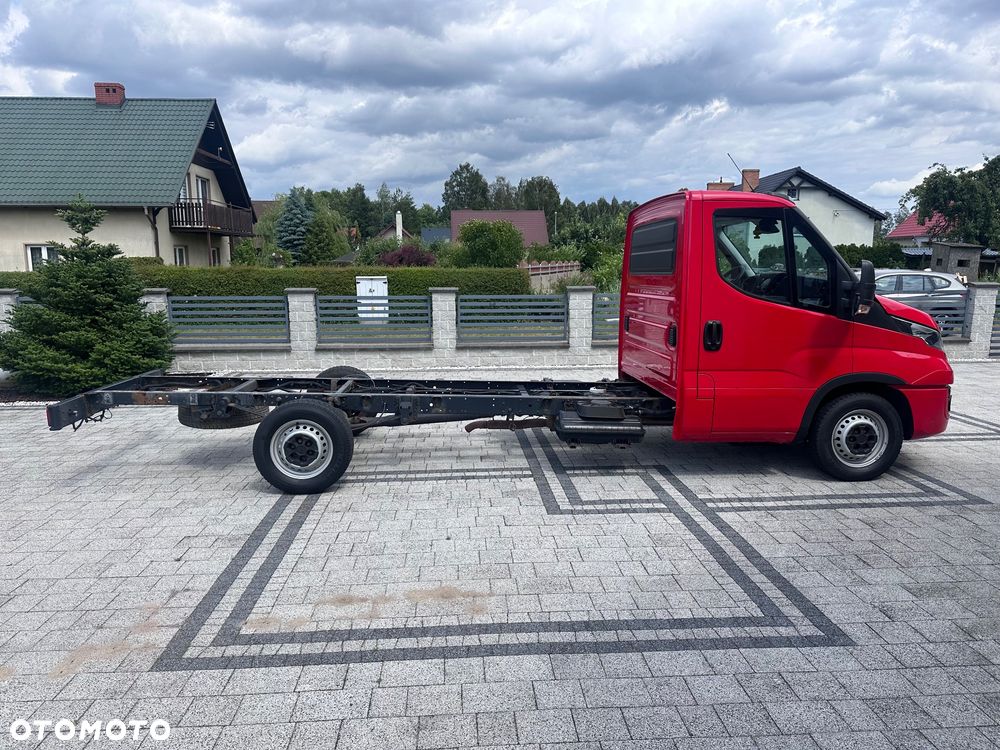 Iveco Daily 35S18 D - 3