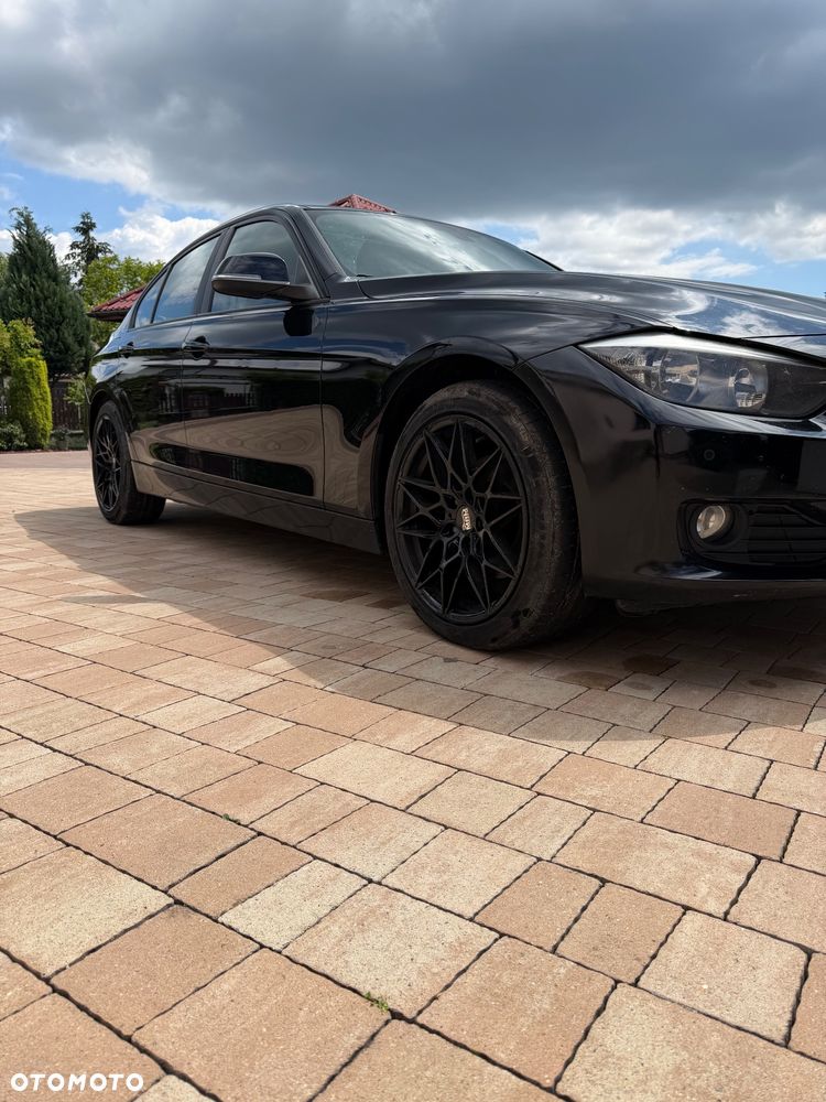 BMW Seria 3 - 8