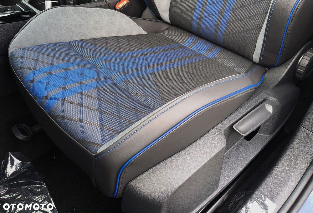 Volkswagen Golf - 13