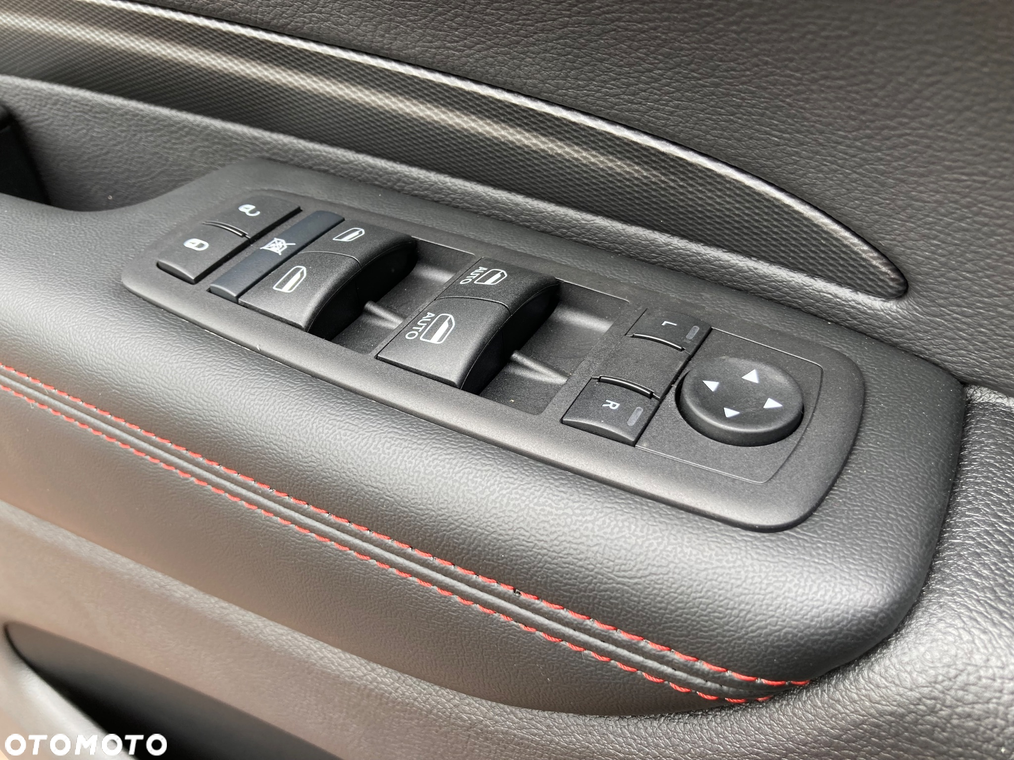 Dodge Durango 5.7 R/T - 31