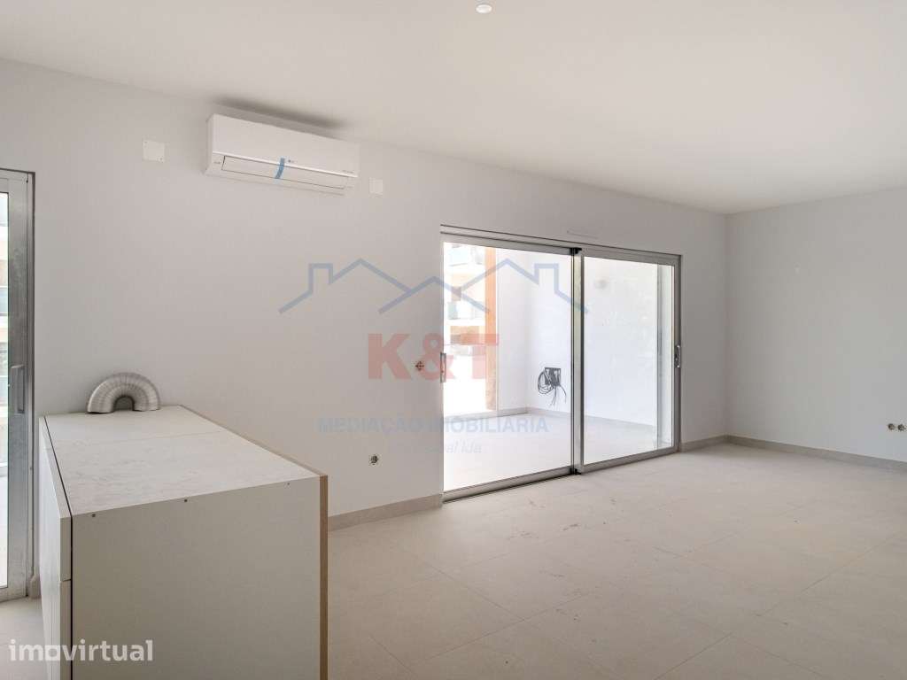 Apartamento T3 Novo nos Jardins do Amparo em Portimão - Grande imagem: 2/20