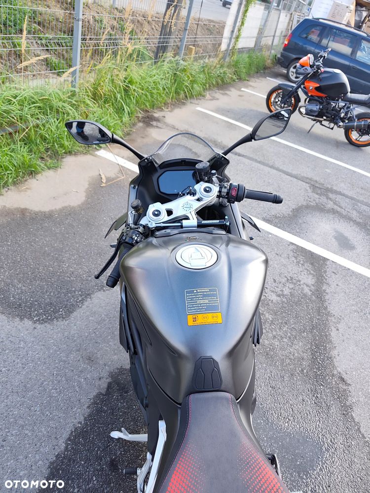 QJMOTOR SRK 921RR - 14
