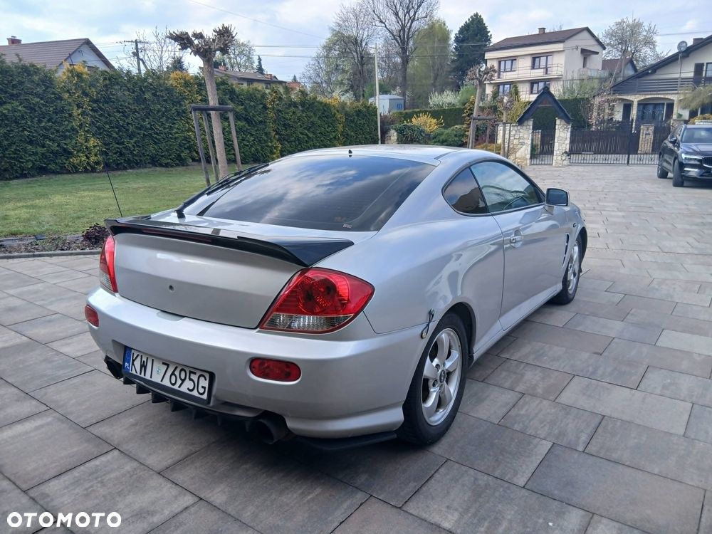 Hyundai Coupe - 5
