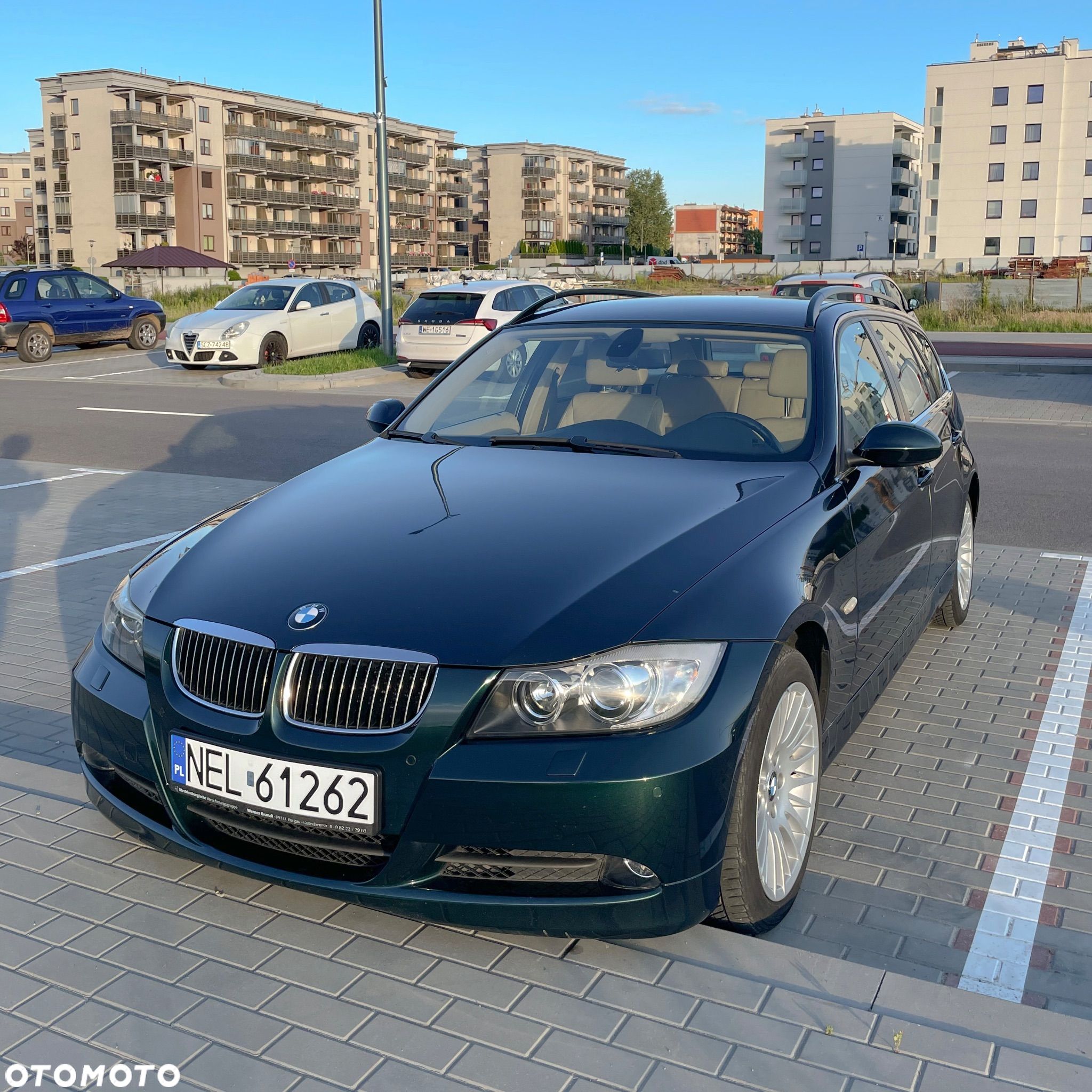 BMW Seria 3 325xi Touring - 1