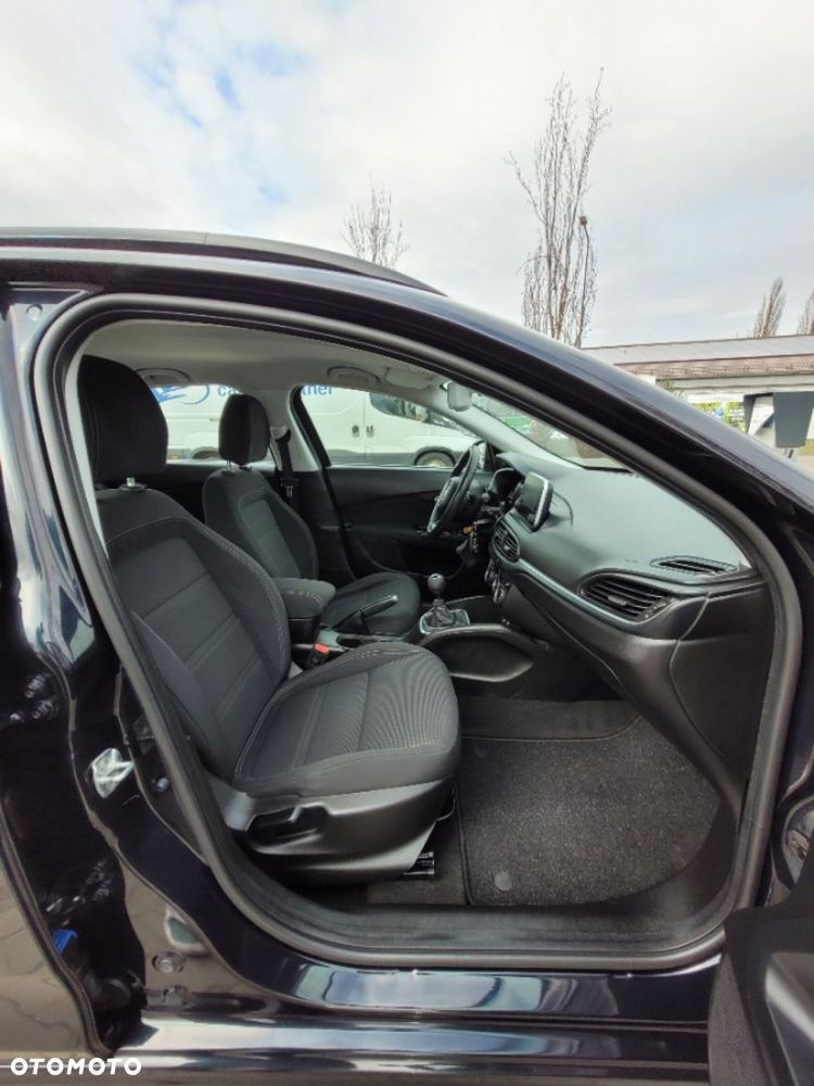 Fiat Tipo 1.4 T-Jet 16v Lounge EU6 - 19