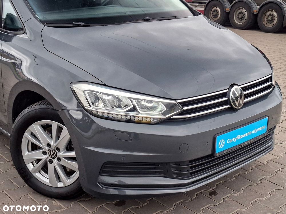 Volkswagen Touran - 9