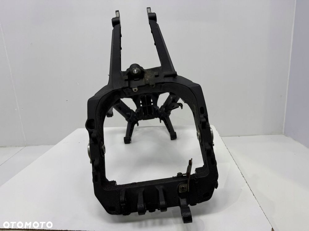 RAMA Triumph Daytona 675 R Street Triple 2012 oryginalna cała ładna sprawna - 6