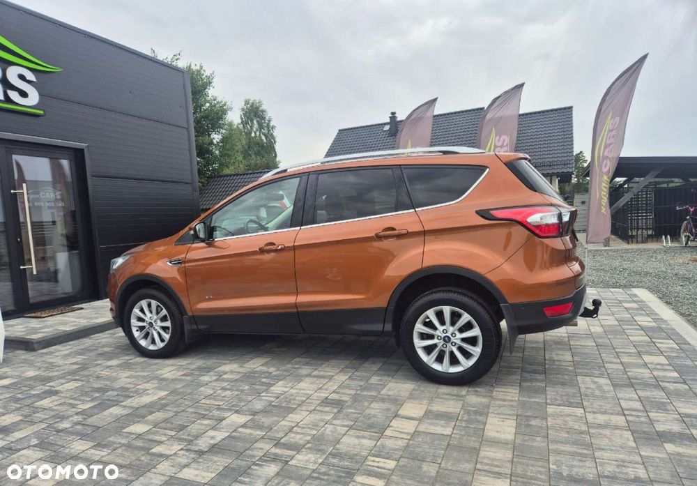 Ford Kuga - 34