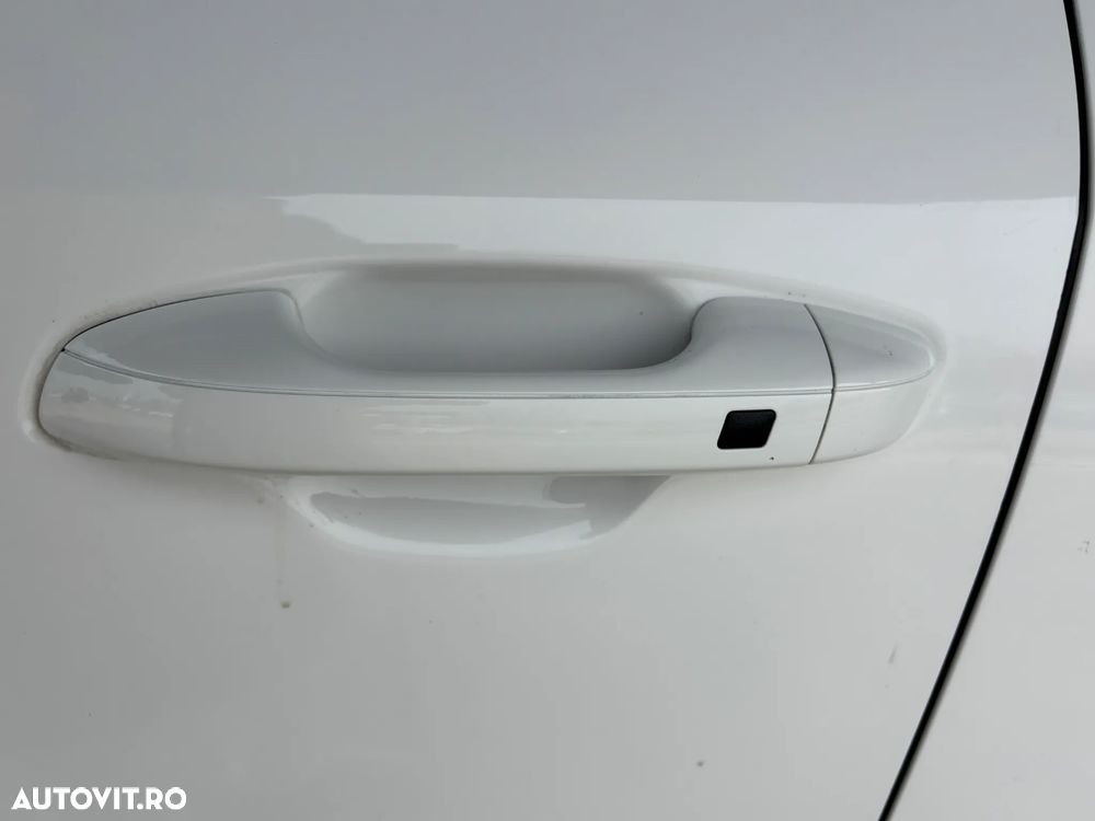 Kia Niro 1.6 GDI HEV 2WD OPF Aut. Spirit - 36