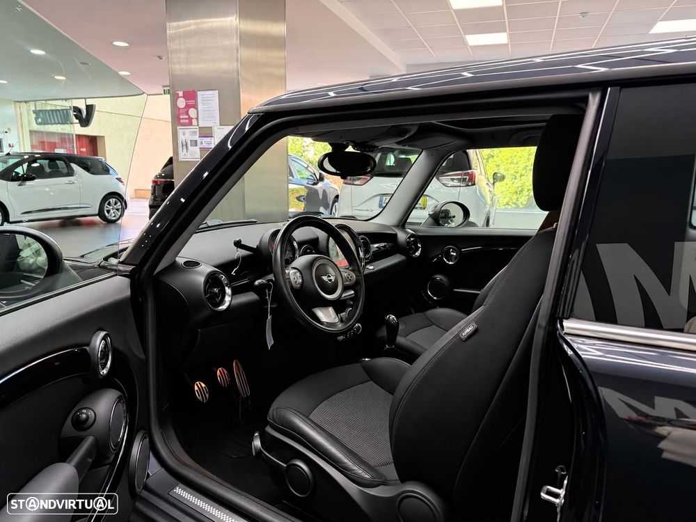 MINI 3 Portas Cooper S - 15