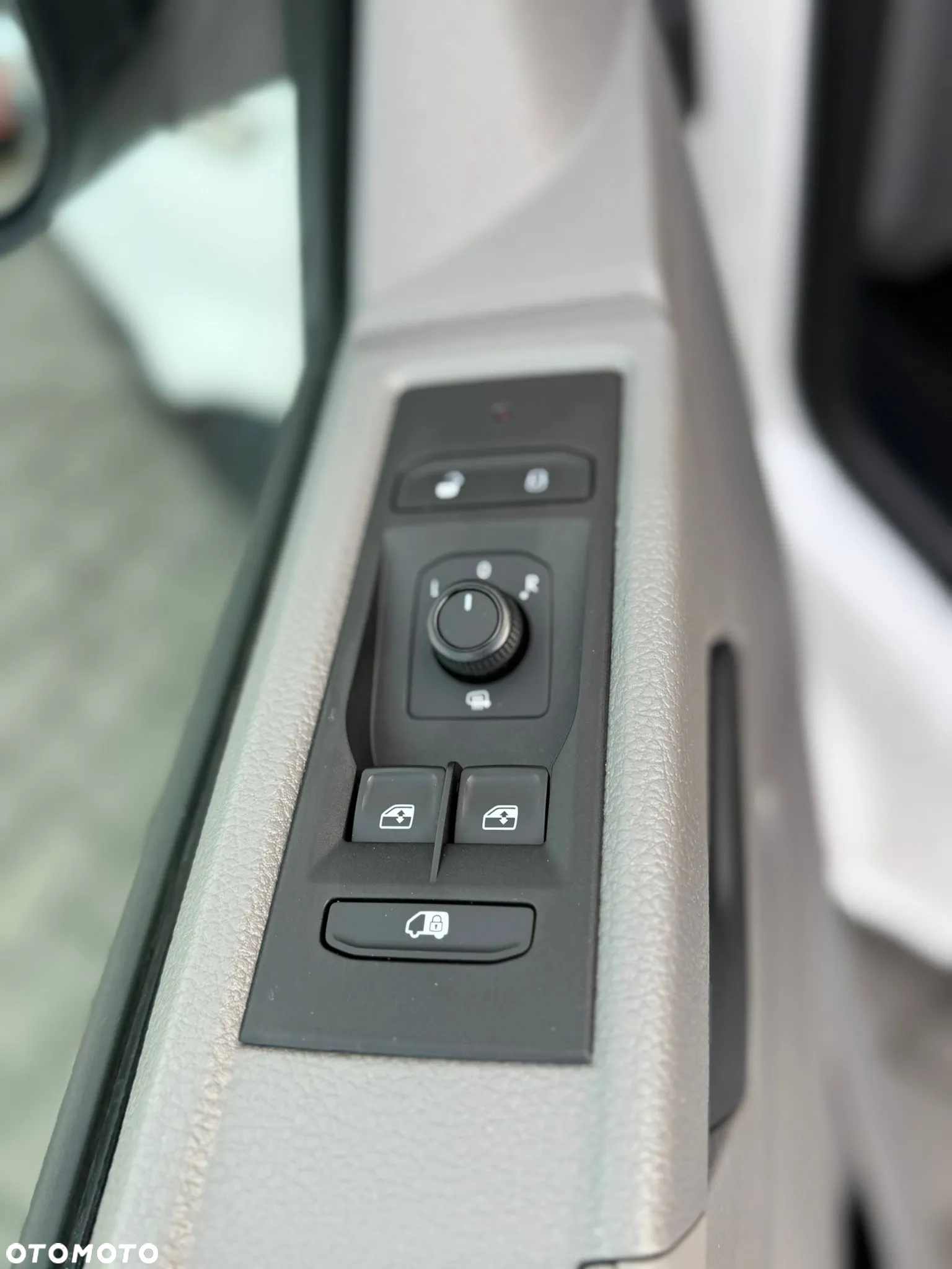 Volkswagen TRANSPORTER - 6