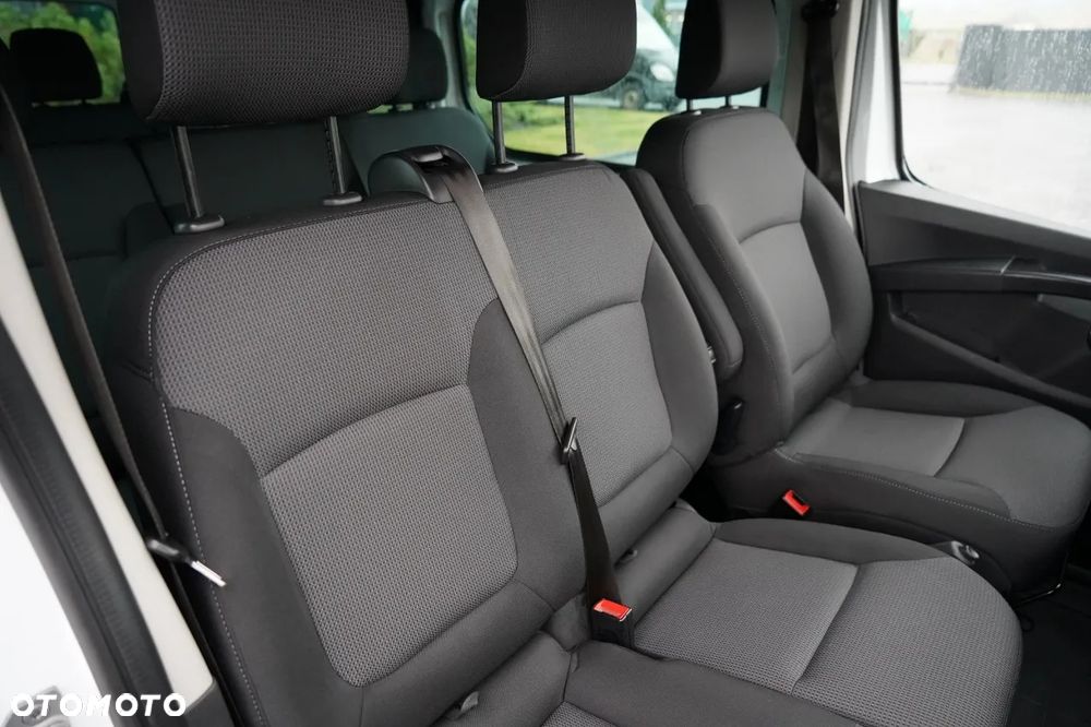 Renault TRAFIC III / BUS / 9 MIEJSC / PIERWSZY WŁAŚCICIEL / POLSKI SALON / 2022 ROK / - 32