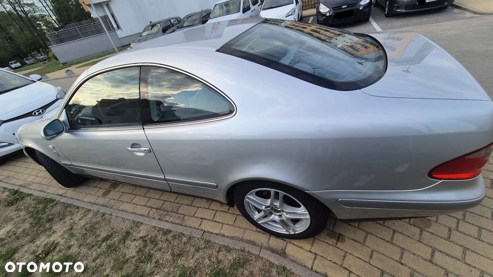 Mercedes-Benz CLK - 7