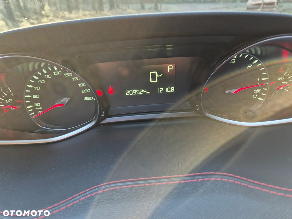 Peugeot 308 BlueHDi FAP 150 EAT6 Stop&Start GT-Line Edition - 14