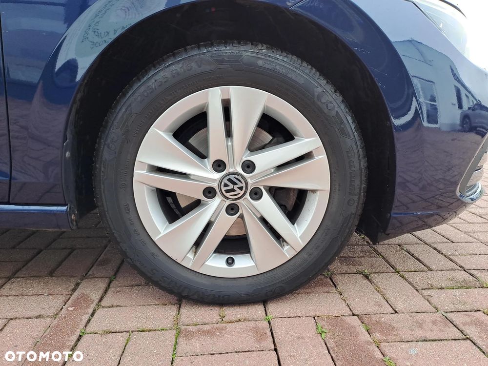 Volkswagen Golf VIII 1.5 TSI EVO Life - 13