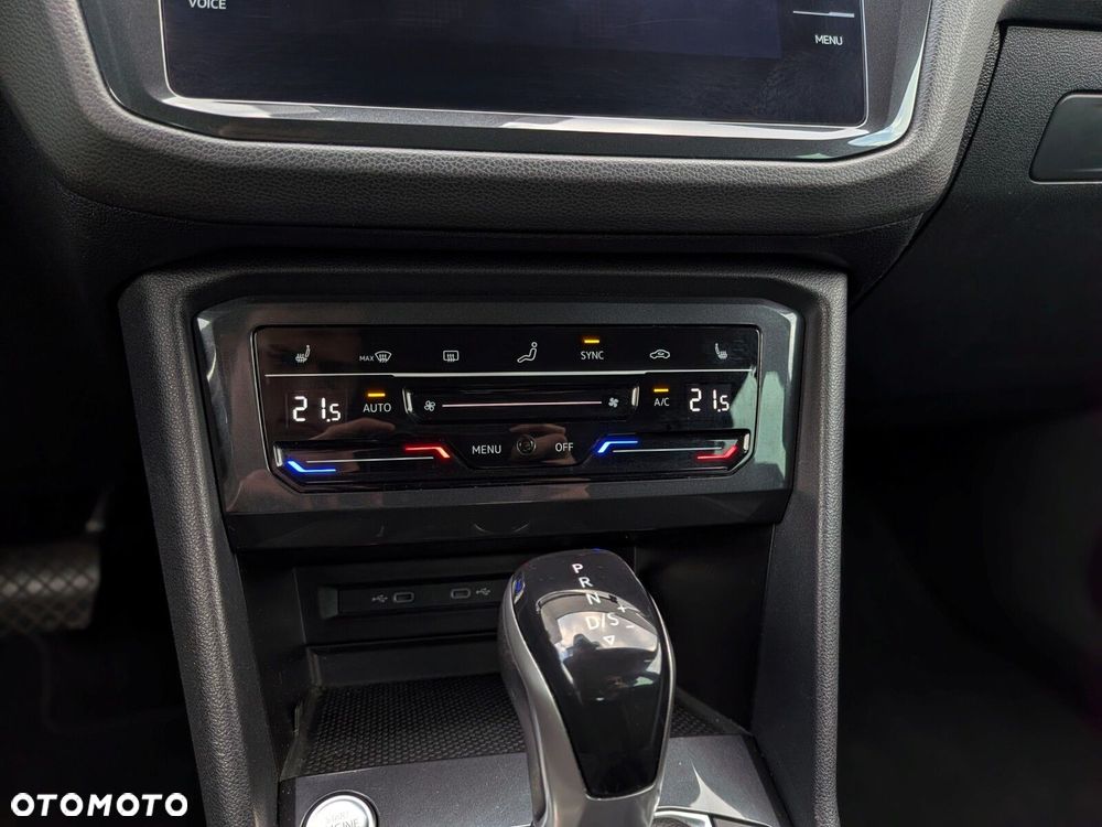 Volkswagen Tiguan 2.0 TDI SCR 4Mot Life DSG - 22