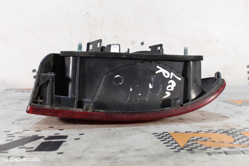 Farolim Esquerdo Seat Leon (1M1)  1M6945111 / 1M6945095a / Chassi Cond - 8