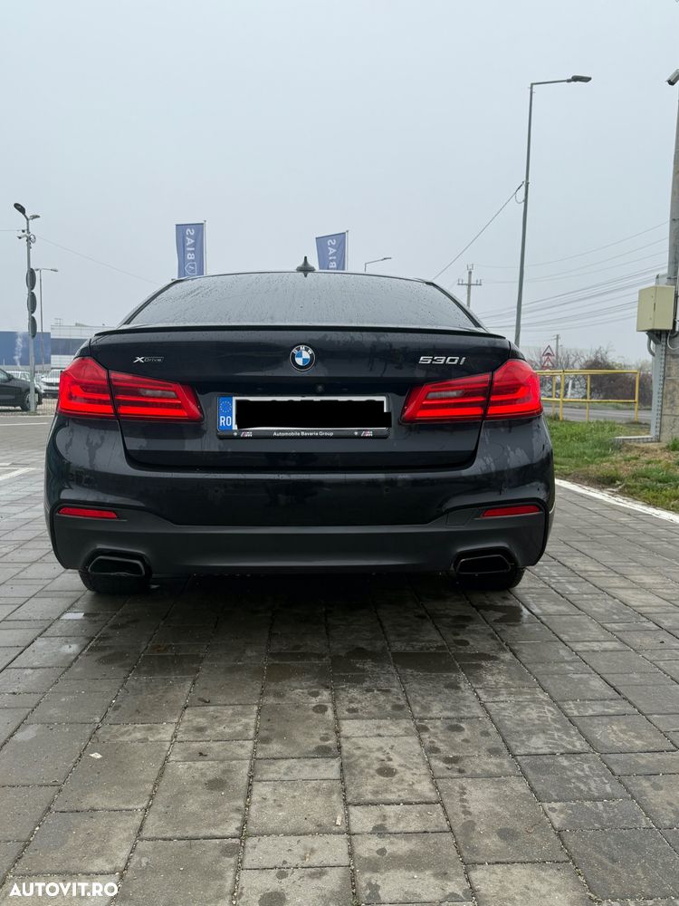 BMW Seria 5 530i xDrive AT - 8