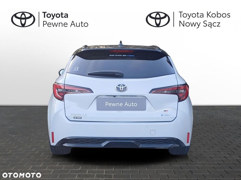 Toyota Corolla - 4
