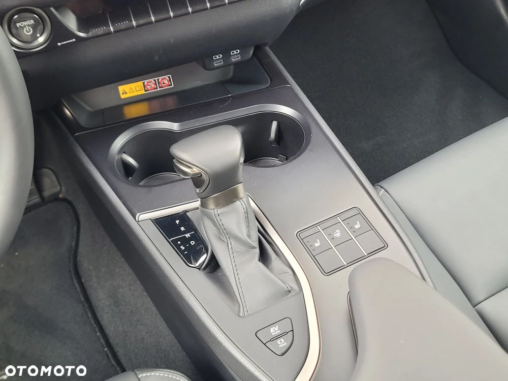 Lexus UX 250h GPF F Sport Design+ 2WD - 16