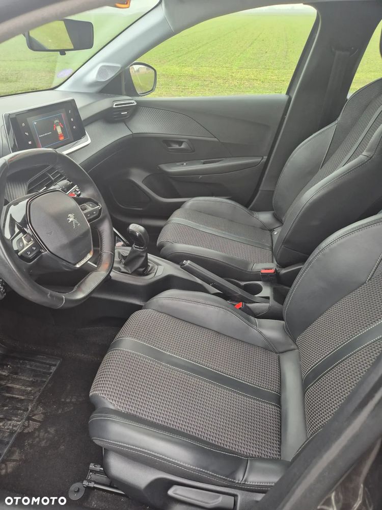 Peugeot 208 PureTech 75 Active Pack - 11