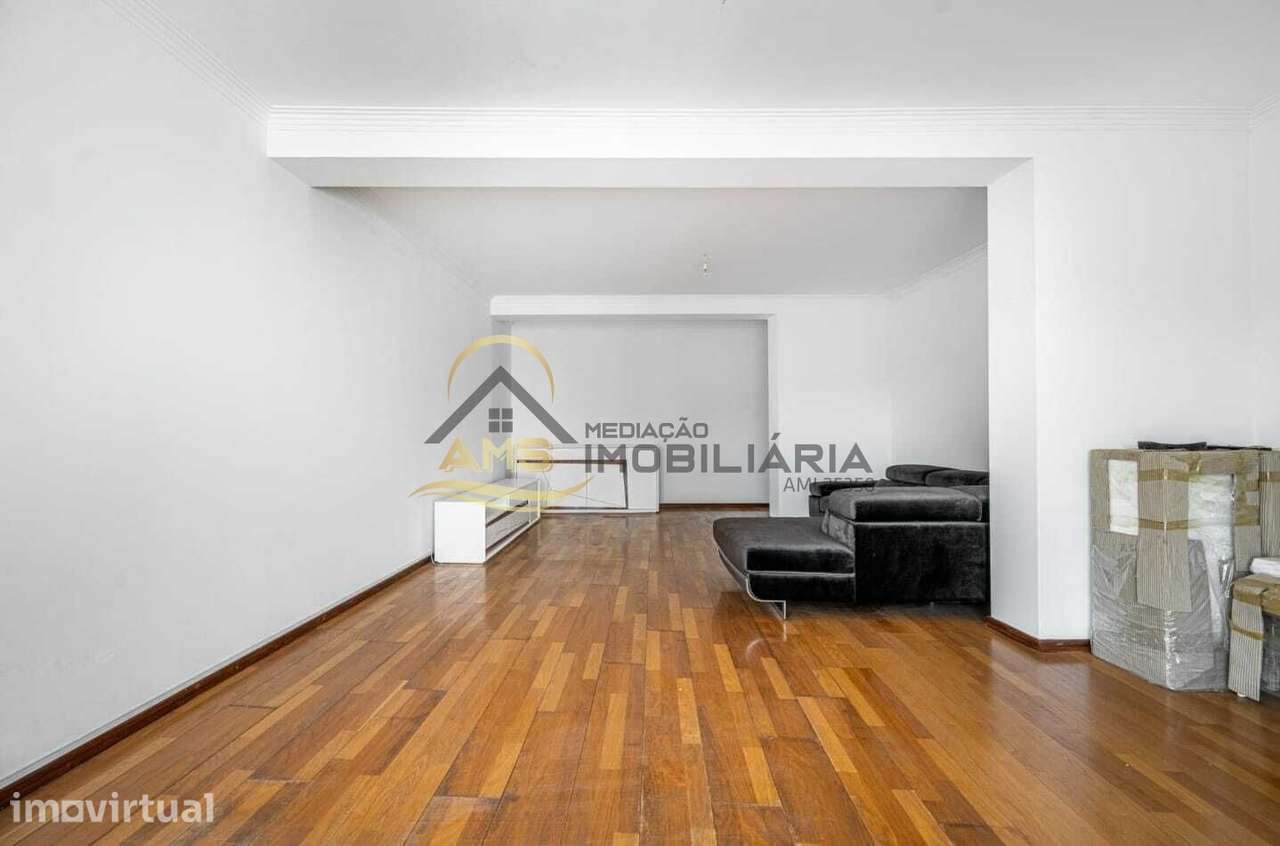 APARTAMENTO T3 CENTRO DE FAFE - Grande imagem: 2/34