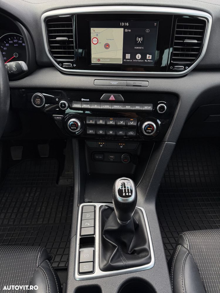 Kia Sportage 1.6 GDI 6MT 4x2 Style - 9