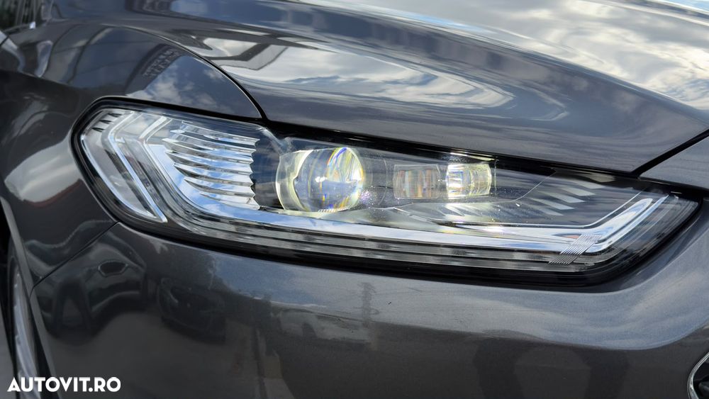 Ford Mondeo 2.0 TDCI PowerShift AWD Titanium - 34
