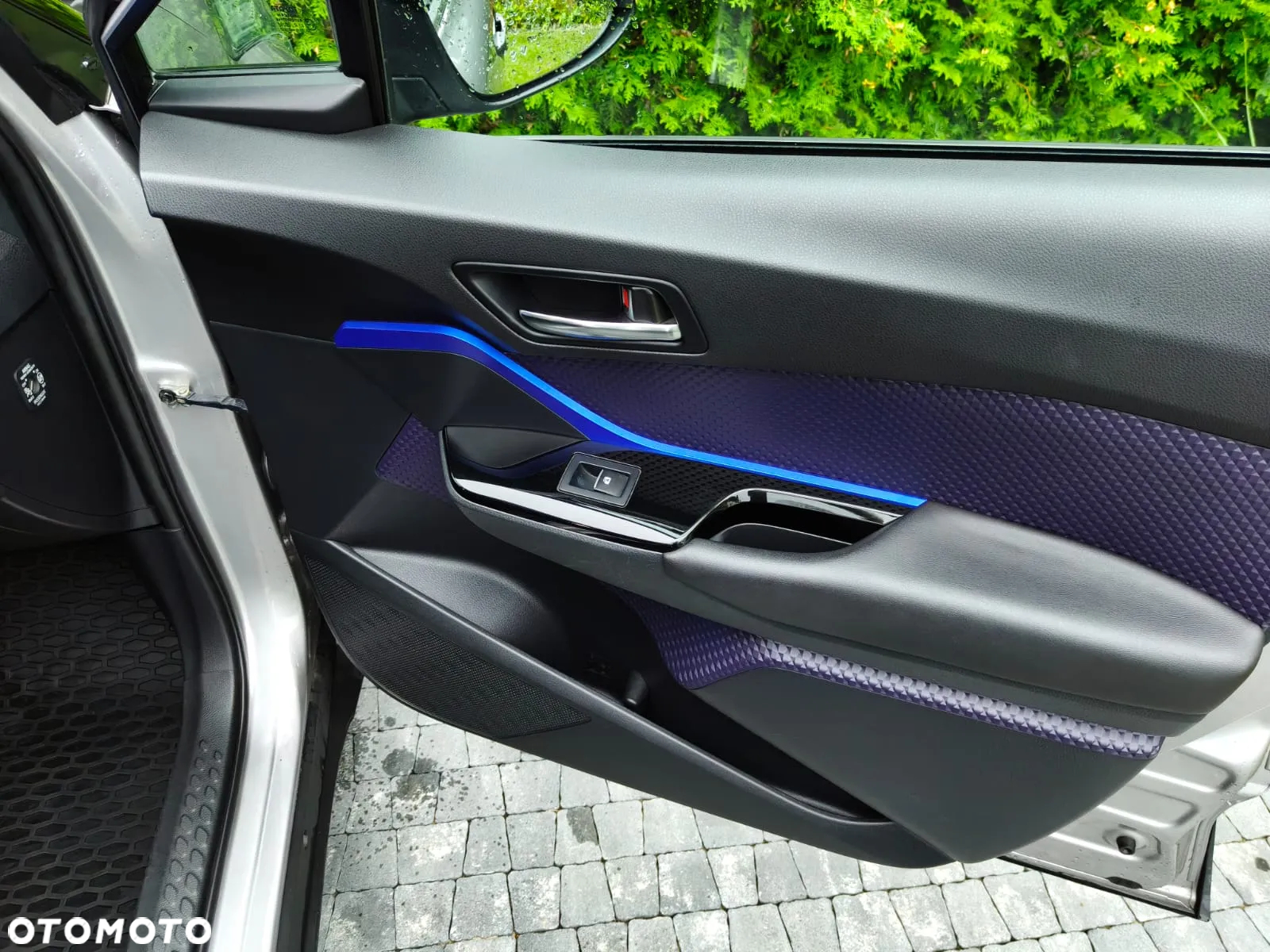 Toyota C-HR 1.2 T GPF Premium - 4