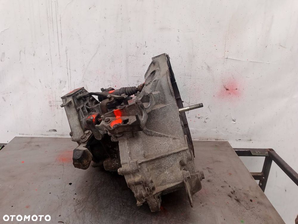SKRZYNIA BIEGÓW FIAT GRANDE PUNTO - 2
