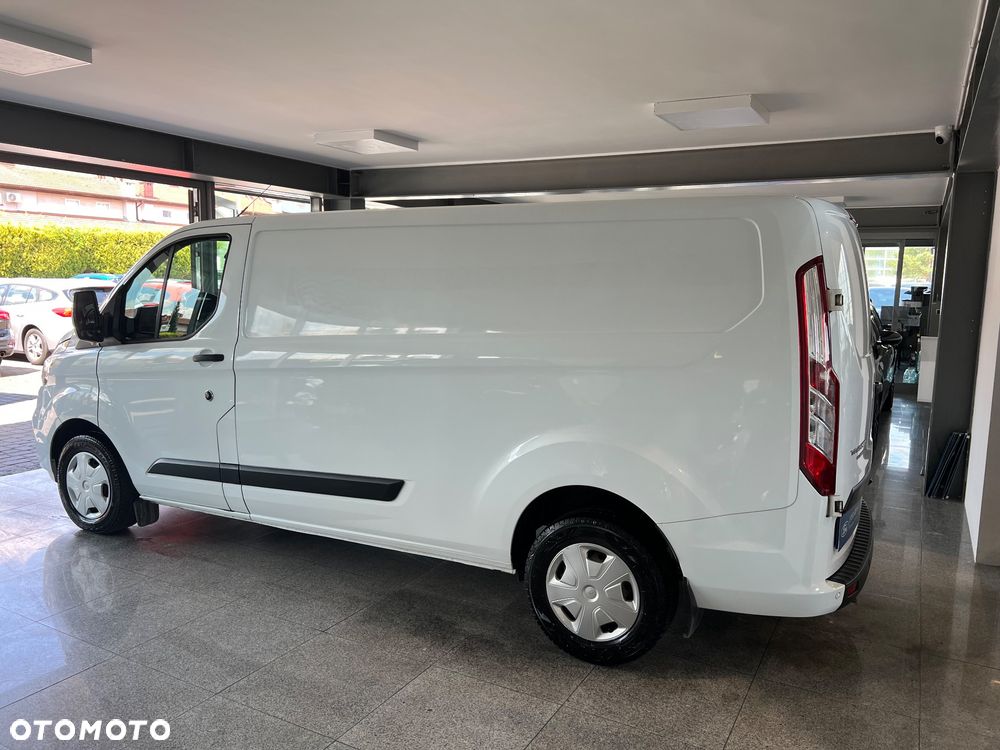Ford Transit Custom - 10