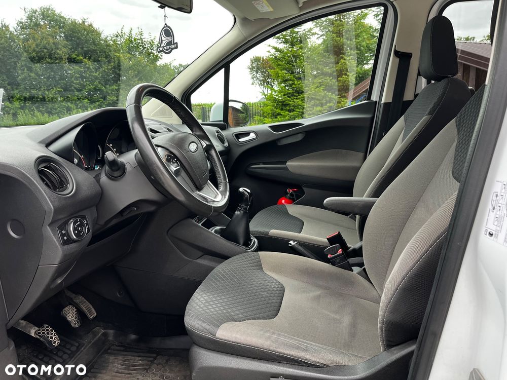 Ford Tourneo Courier 1.5 TDCi Trend - 7