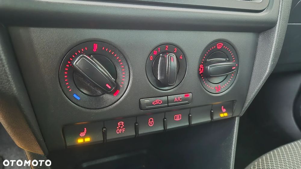 Seat Toledo 1.2 TSI Reference Salsa - 10