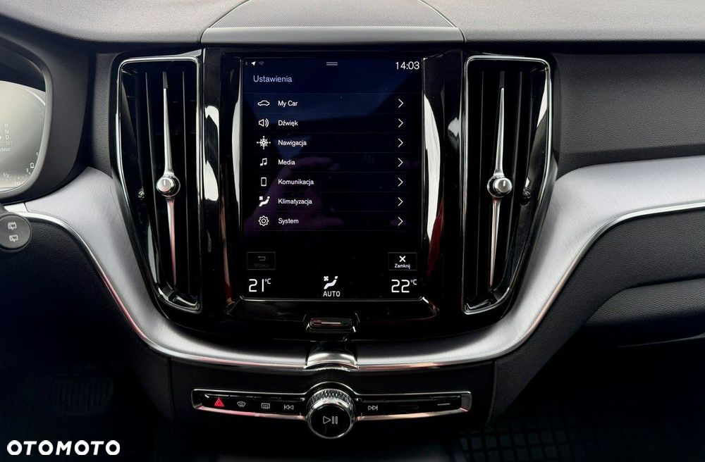 Volvo XC 60 T6 AWD Recharge Geartronic Inscription - 28