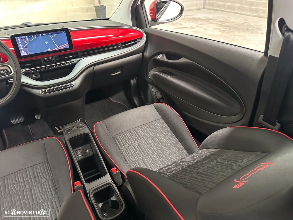 Fiat 500e 23,8kWh Red - 14