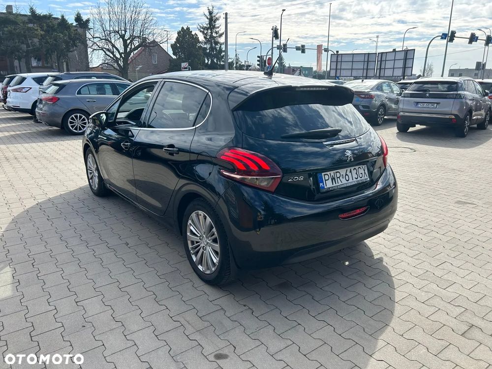 Peugeot 208 1.5 BlueHDi Allure Pack S&S - 8