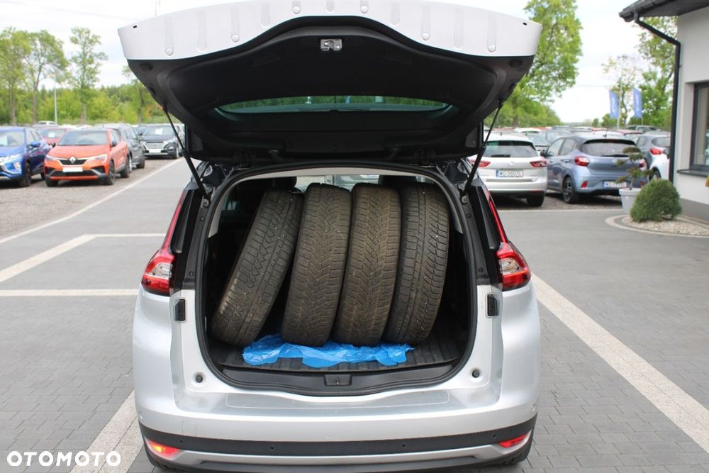 Renault Scenic - 12